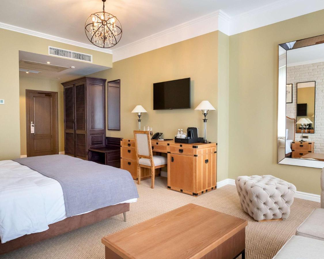Best Western Plus Market Square Liov Exterior foto
